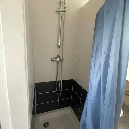 Apartment Cosy 1er - Kitchenette - Salle De Bain Privee *